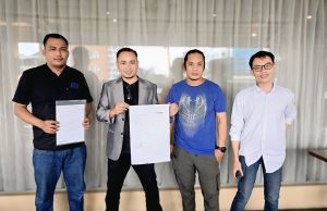 Wandy Roesandy bersama Tim Kuasa Hukumnya sewaktu Konferensi Pers di Hotel Swiss Belinn Panakkukang Makassar.