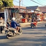 Polisi Hadir di Pagi Hari, Polsek Galesong Utara Atur Lalu Lintas di Titik Rawan